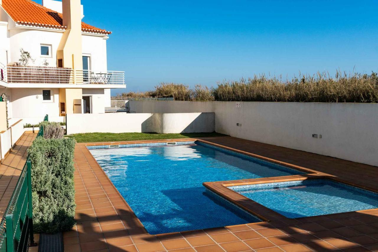 Apartments Baleal: Sunshine By The Pool Ferrel (Leiria) Exterior foto